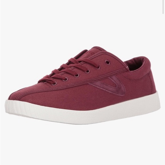 Women’s Tretorn Nylite Plus sneaker. Sangria red canvas. Size 12M. - Picture 1 of 8